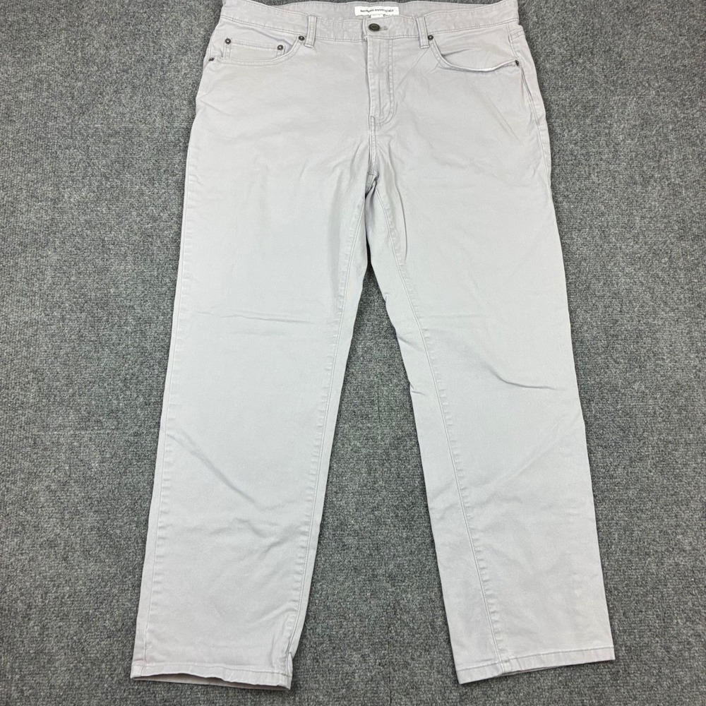 Amazon Essentials Mens Size 36x30 5-Pocket Chino Pants Light Grey Straight Leg